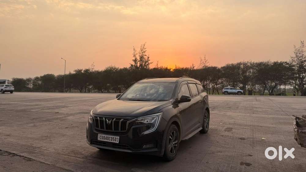 Mahindra Xuv700 2025 Diesel Well Maintained