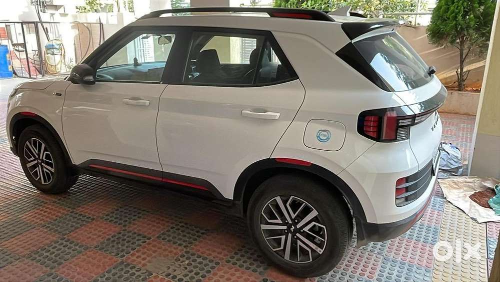 Hyundai Venue N6 Dct 1.0 Turbo - 2023 Ap Reg