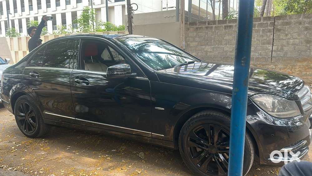 Mercedes-benz C-class Petrol Well Maintained