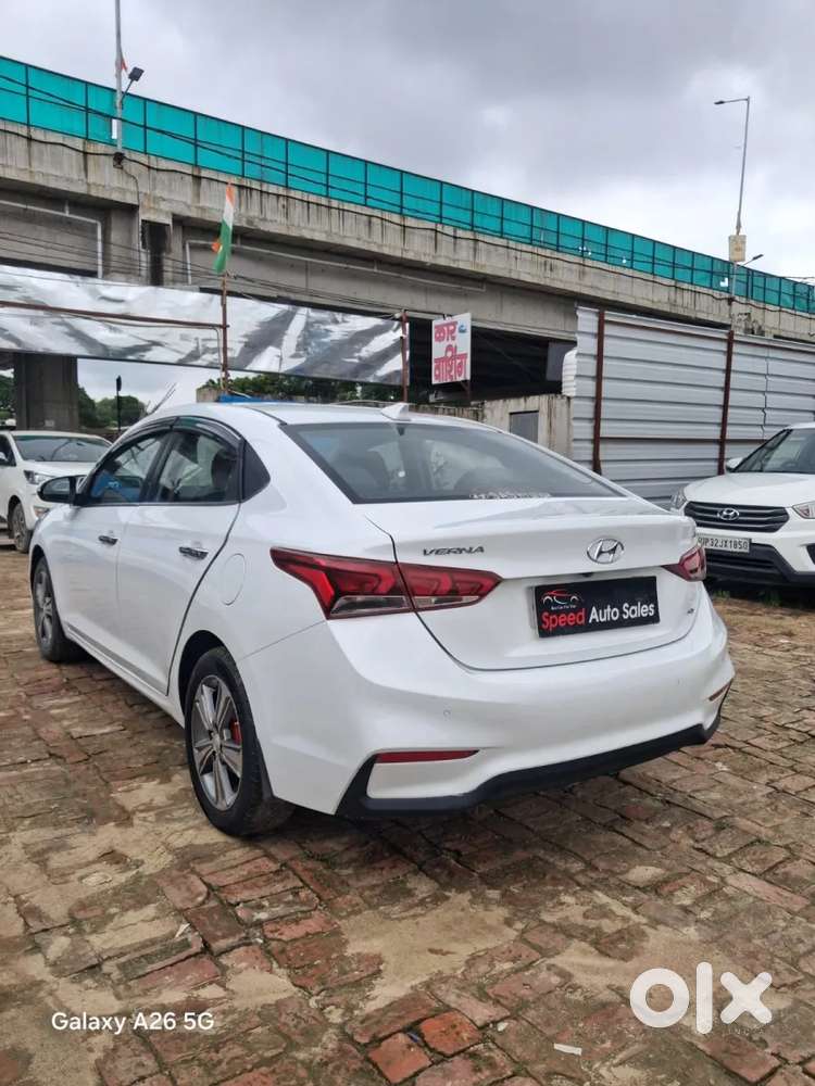 Hyundai Verna Fluidic 1.6 Vtvt Sx Opt, 2019, Petrol