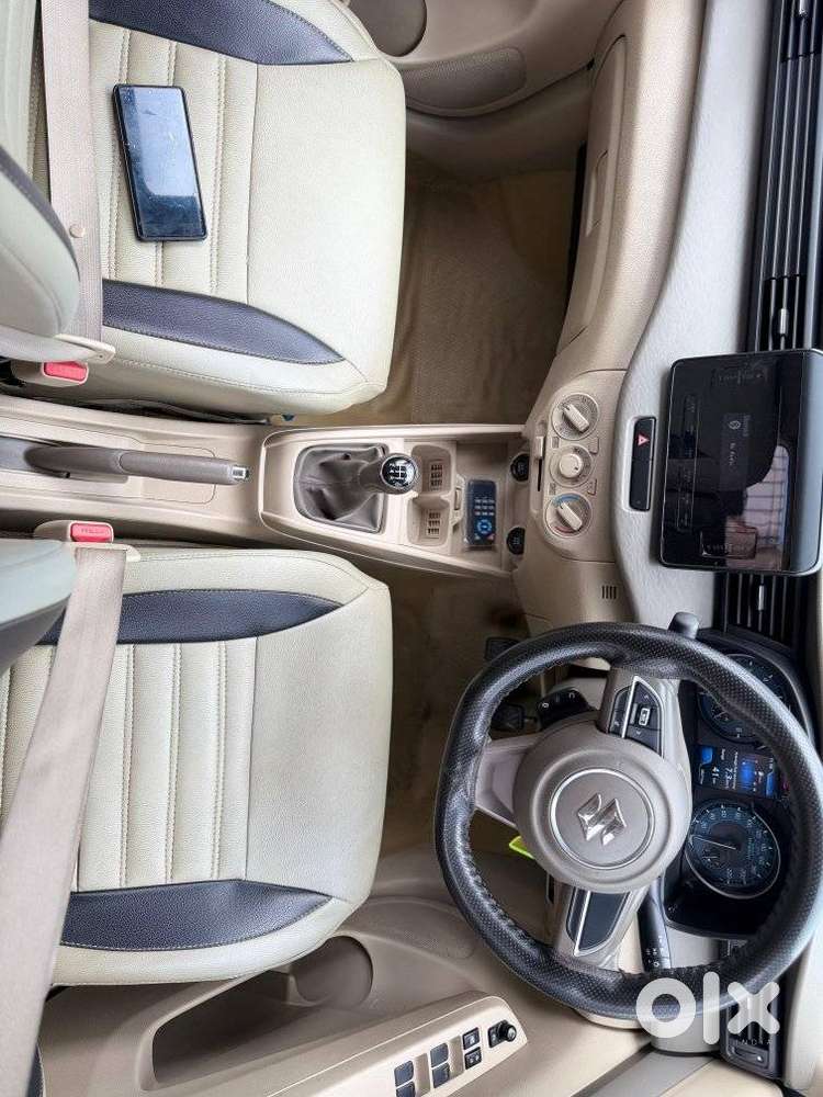 Maruti Suzuki Ertiga, 2023, Petrol