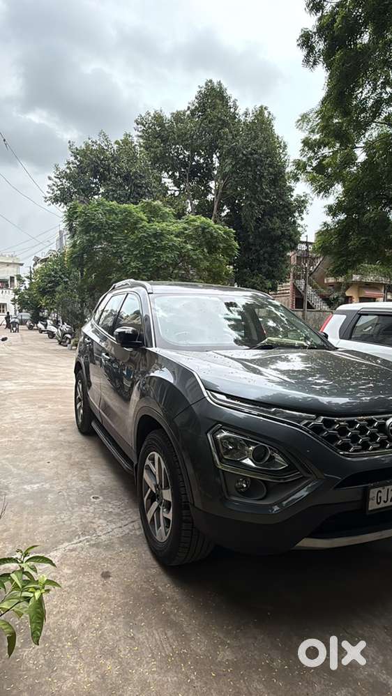 2023 Tata Safari Diesel Automatic