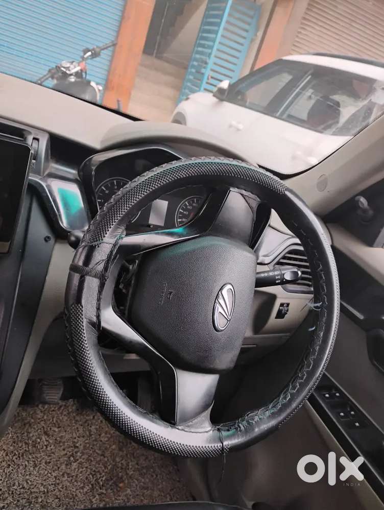 Mahindra Kuv100 Nxt 2016 Car