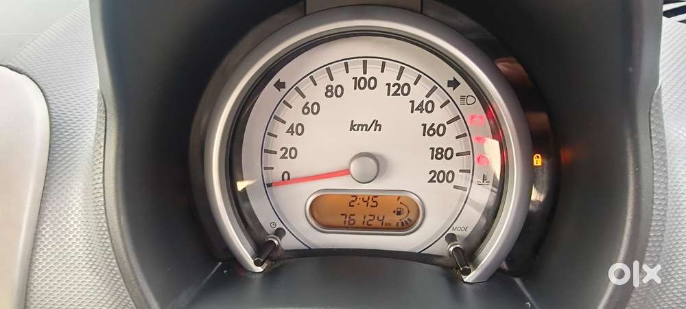 Maruti Suzuki Ritz Vxi, 2009, Petrol