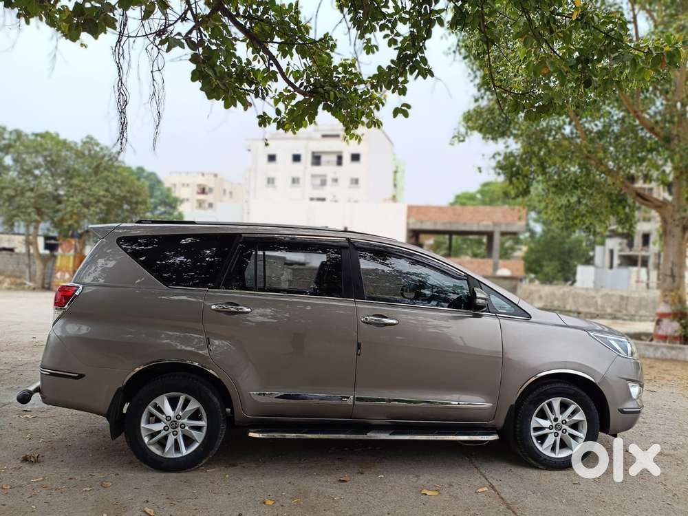 Toyota Innova Crysta 2.8 Gx At, 2018, Diesel