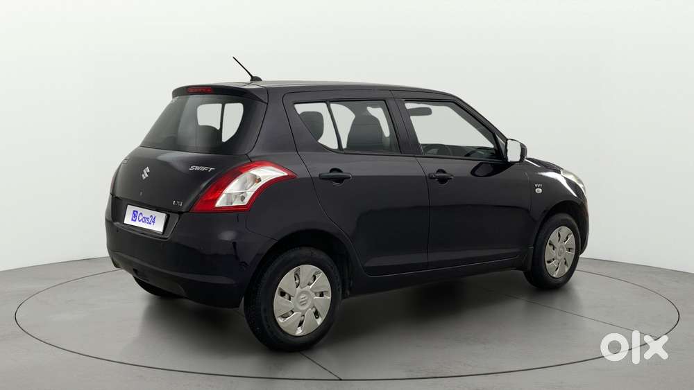 Maruti Suzuki Swift 1.2 Lxi (o), 2017, Petrol