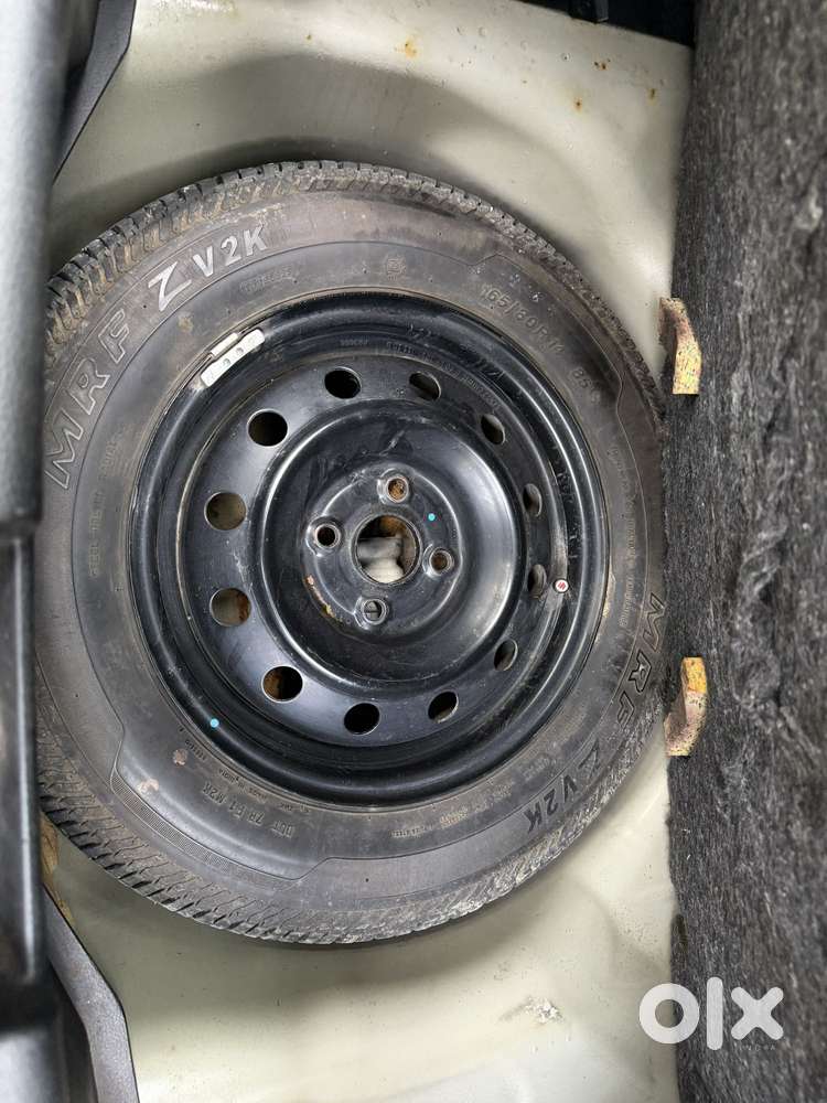 Maruti Suzuki Swift Vxi Abs Bsiv, 2012, Petrol