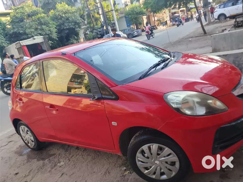 Honda Brio Mt Petrol 2014