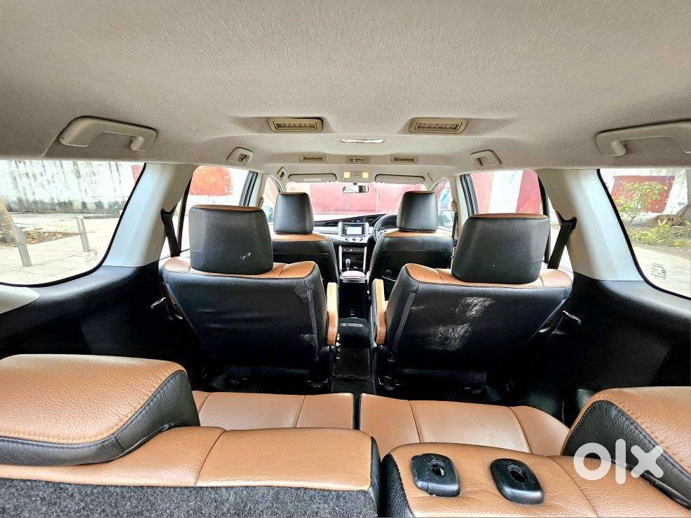 Toyota Innova Crysta 2.7 Gx At, 2017, Petrol