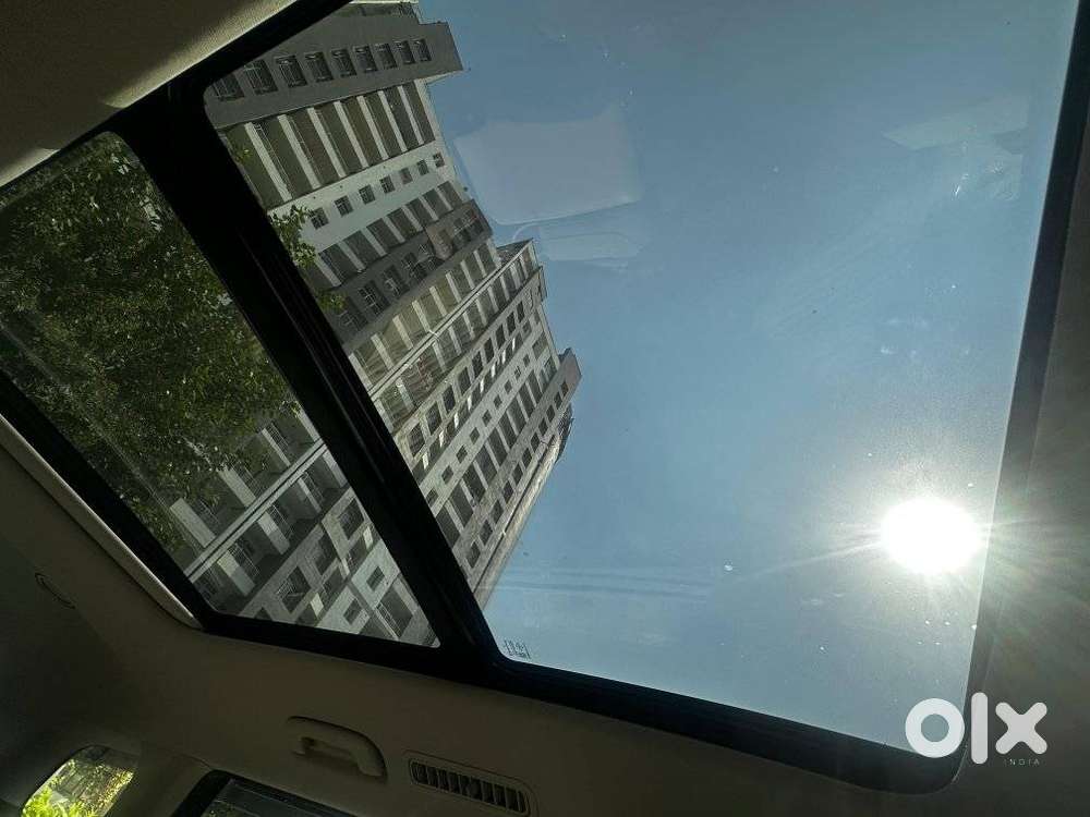 Kia Carens Clavis, 2025, Petrol