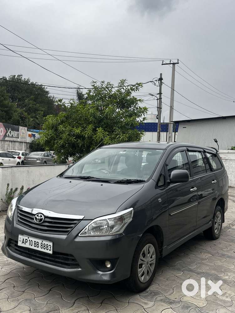 Toyota Innova 2.5 G (diesel) 7 Seater, 2012, Diesel