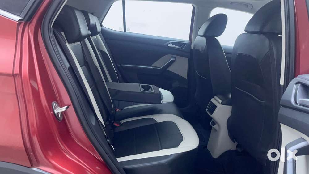 Volkswagen Taigun Topline 1.0 Tsi At (electric Seats), 2022, Petrol