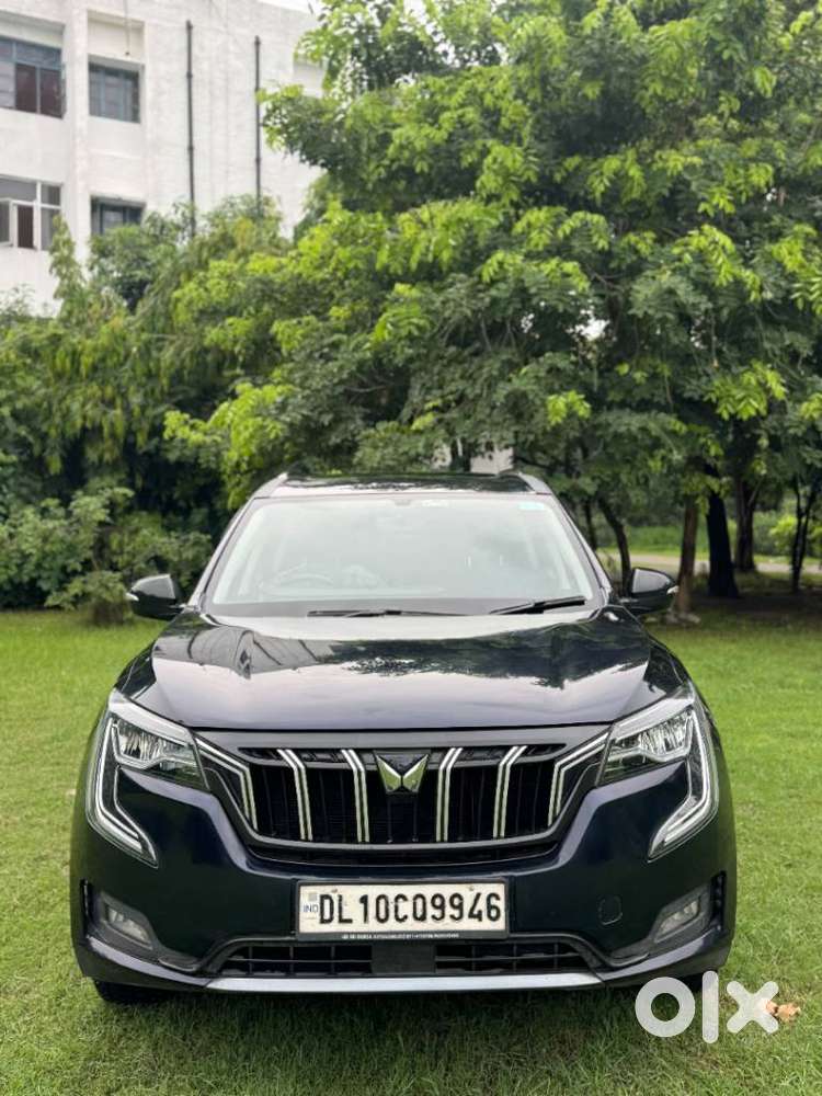 Mahindra Xuv700 2.0 Ax 5 Petrol Mt 7 Str, 2022, Petrol