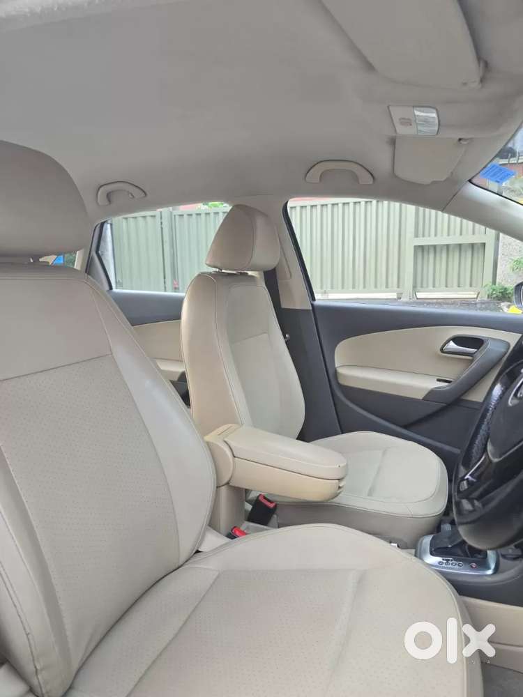 Volkswagen Vento 1.2 Highline Plus At 16 Alloy, 2016, Petrol