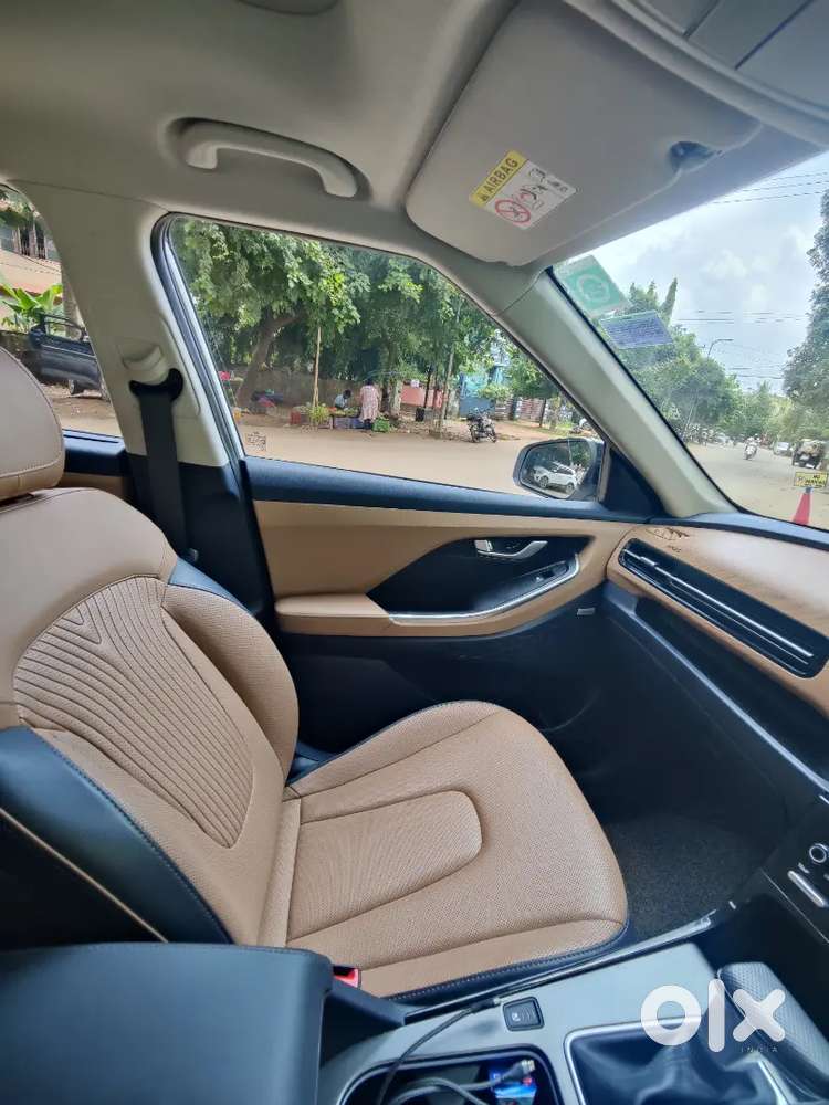 Hyundai Alcazar 1.5 Petrol 2025