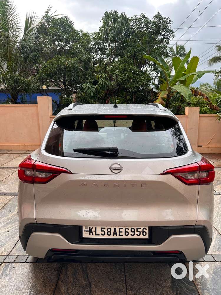 Nissan Magnate 2021