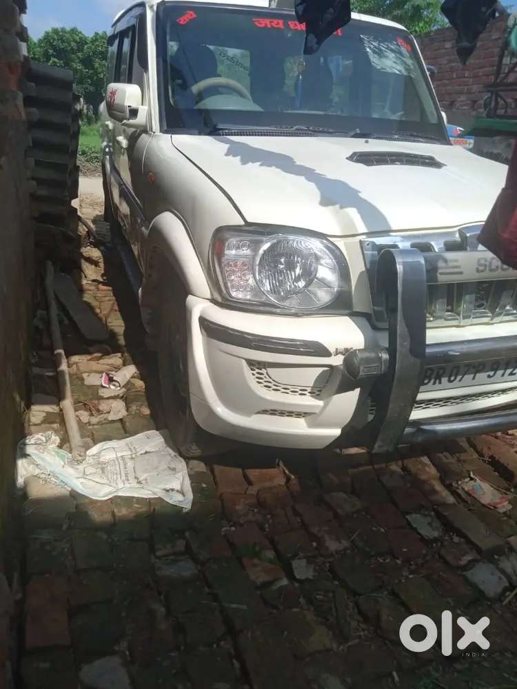 Scorpio Lx  September 2013