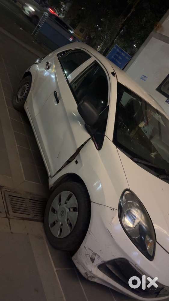 Honda Brio Petrol 2013 Petrol + Cng