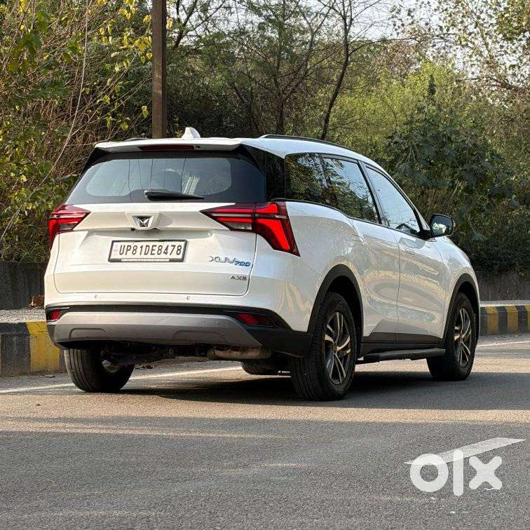 Mahindra Xuv700 2.0 Ax 5 Petrol At Str, 2023, Petrol