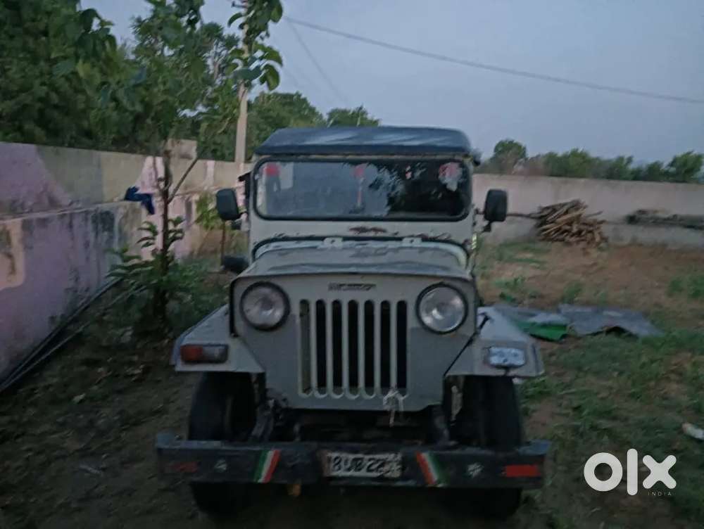 Mahindra Jeep 1985