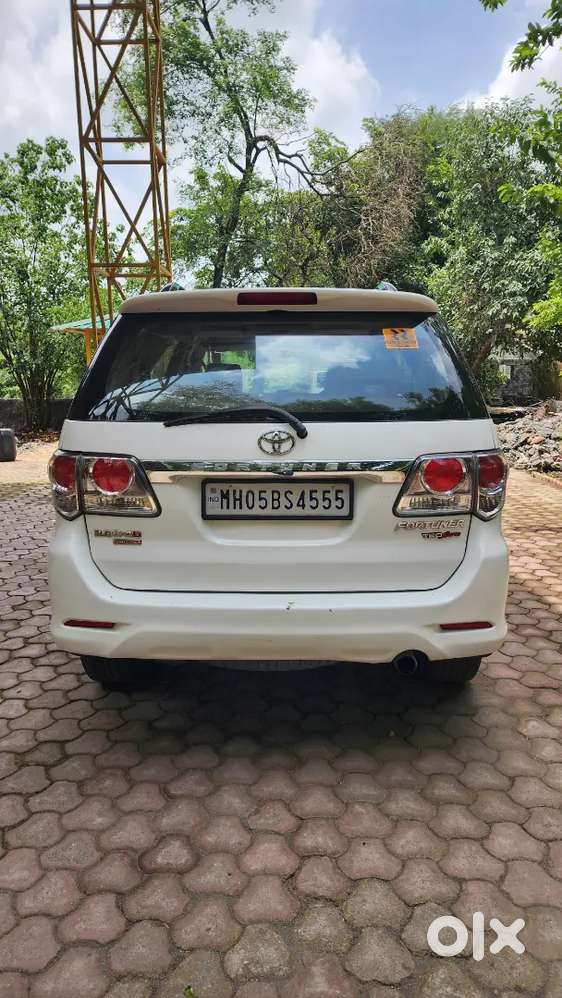 Toyota Fortuner Diesel At 2013