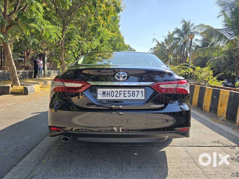 Toyota Camry Hybrid, 2019, Petrol