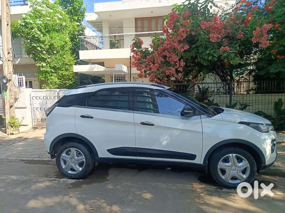 Tata Nexon Diesel Automatic 2021
