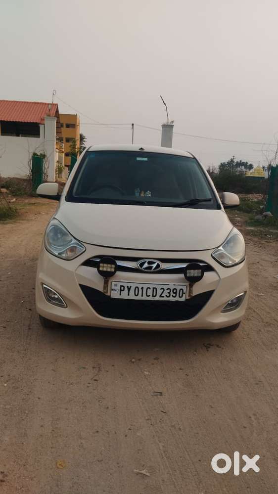 Hyundai I10 Sportz, 2014, Petrol