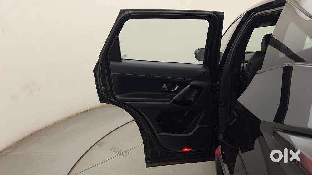 Tata Harrier Xza Plus Dark Edition, 2021, Diesel