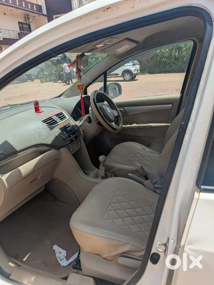 Ertiga 2016 Vxi Petrol Model