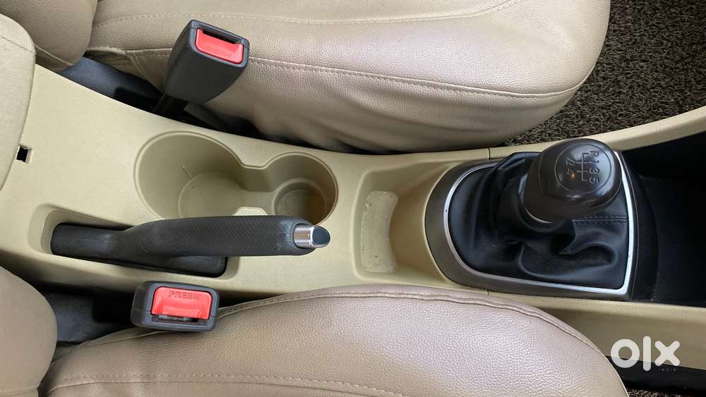 Hyundai Verna 1.6 Vtvt Sx, 2016, Petrol