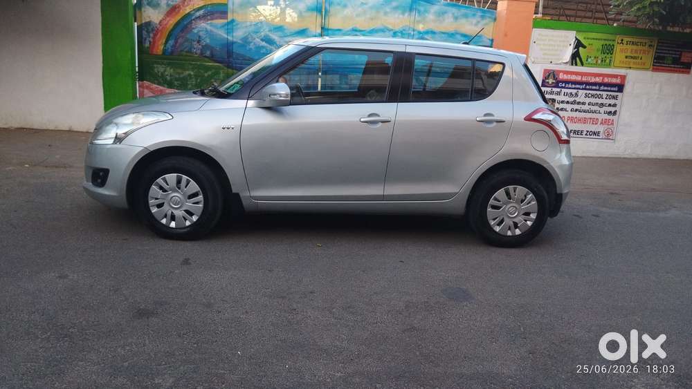 Maruti Suzuki Swift 1.2 Vxi (o), 2013, Petrol