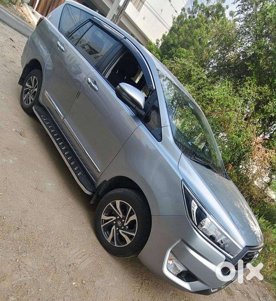 Toyota Innova Crysta 2.4 Gx Limited Edition 7 Str, 2024, Diesel