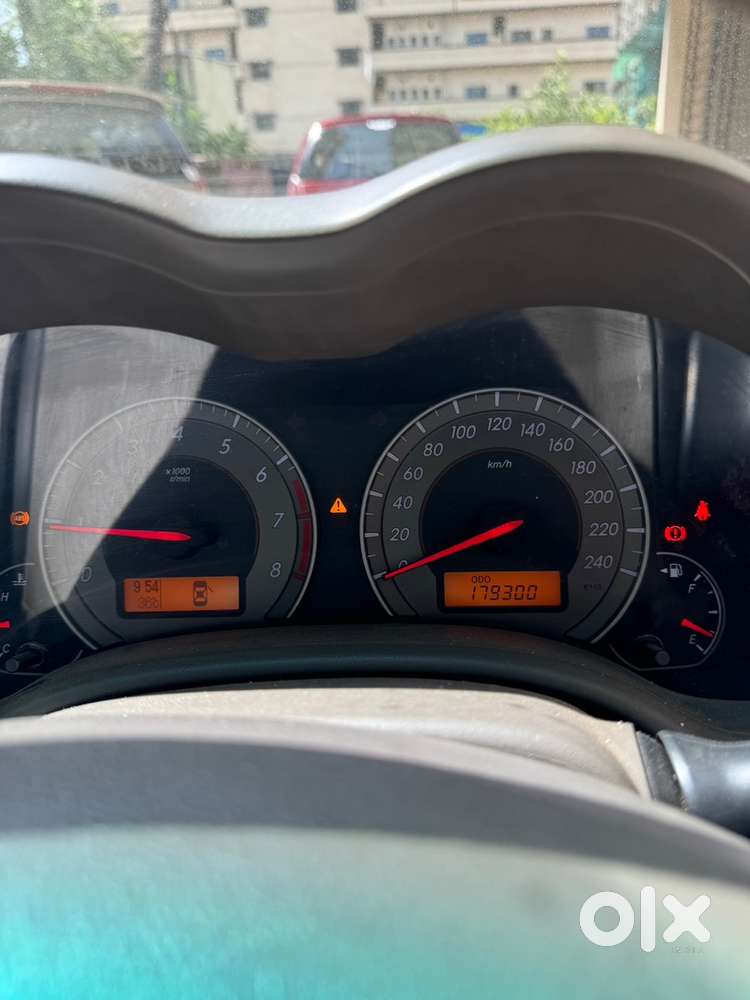 Toyota Corolla Altis 1.8g, 2009 — Petrol Manual