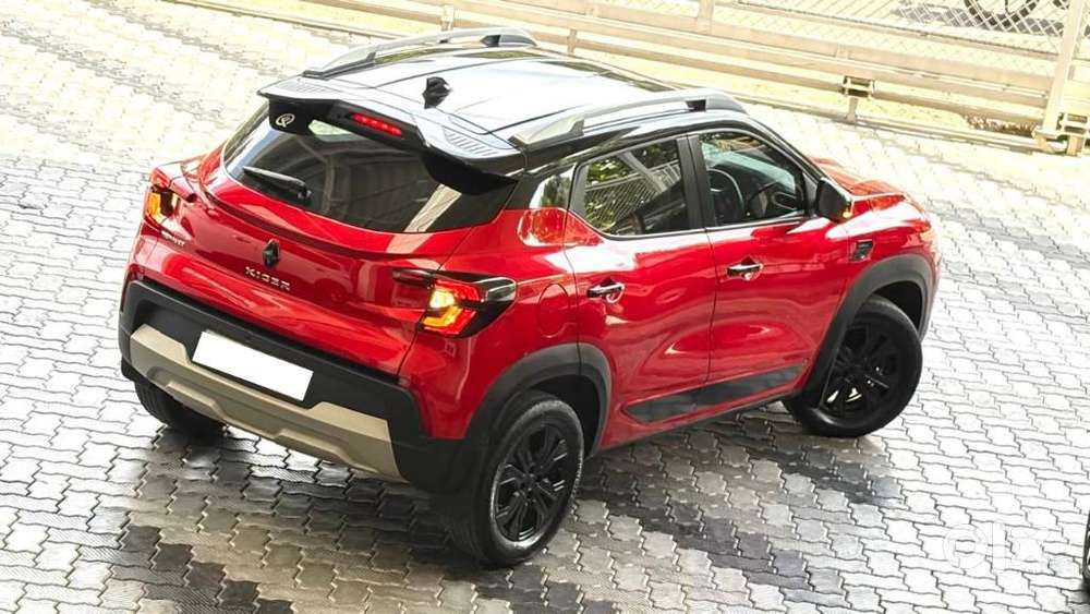 Renault Kiger, 2023, Petrol