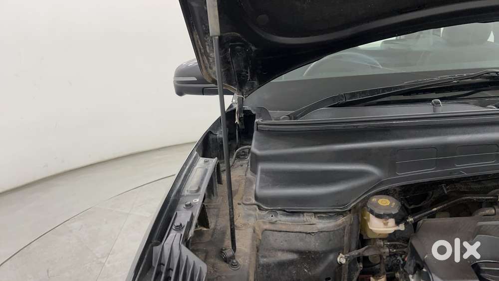Hyundai Creta Sx (o) 1.5 Petrol Cvt Knight, 2025, Petrol
