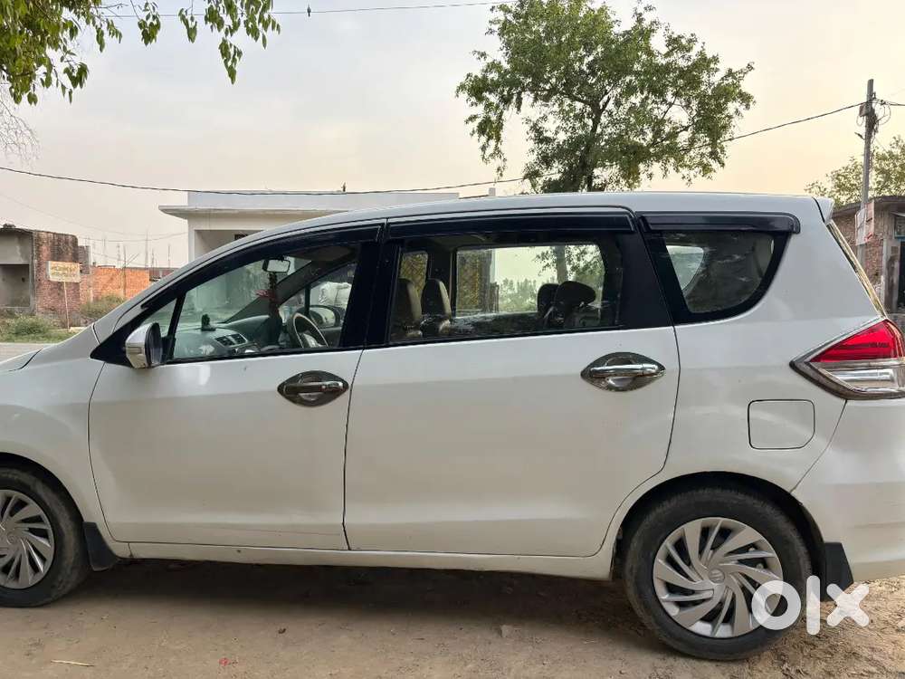 Maruti Suzuki Ertiga 2018 Cng & Hybrids 780000 Km Driven
