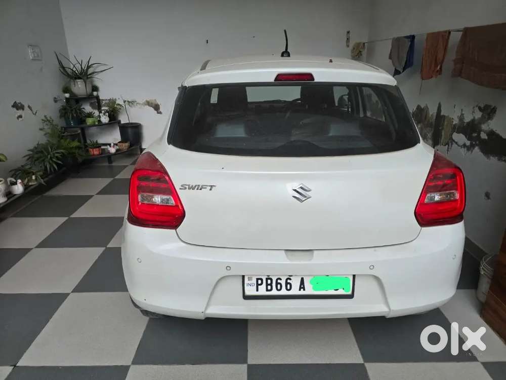 Maruti Suzuki Swift 2021