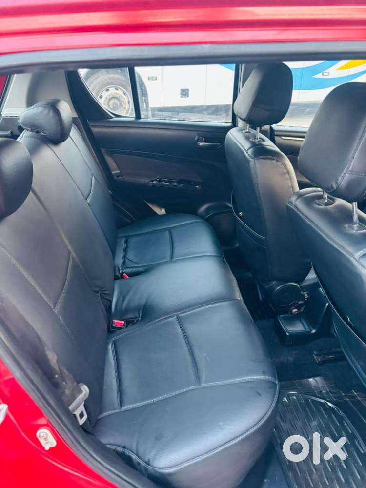 Maruti Suzuki Swift Vxi + Manual, 2012, Petrol