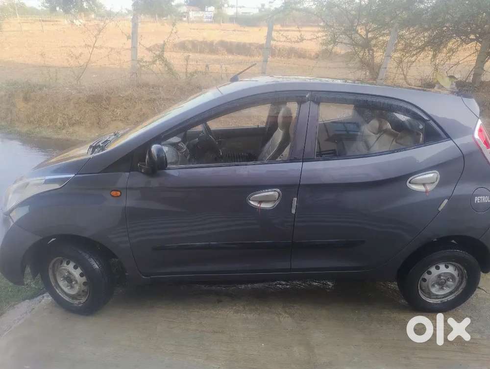 Hyundai Eon 2015 Petrol 98000 Km Driven