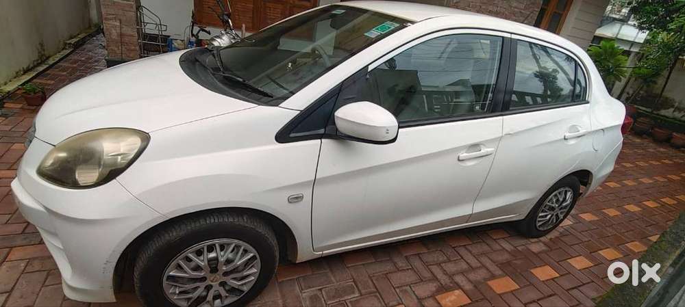 Honda Amaze 2014