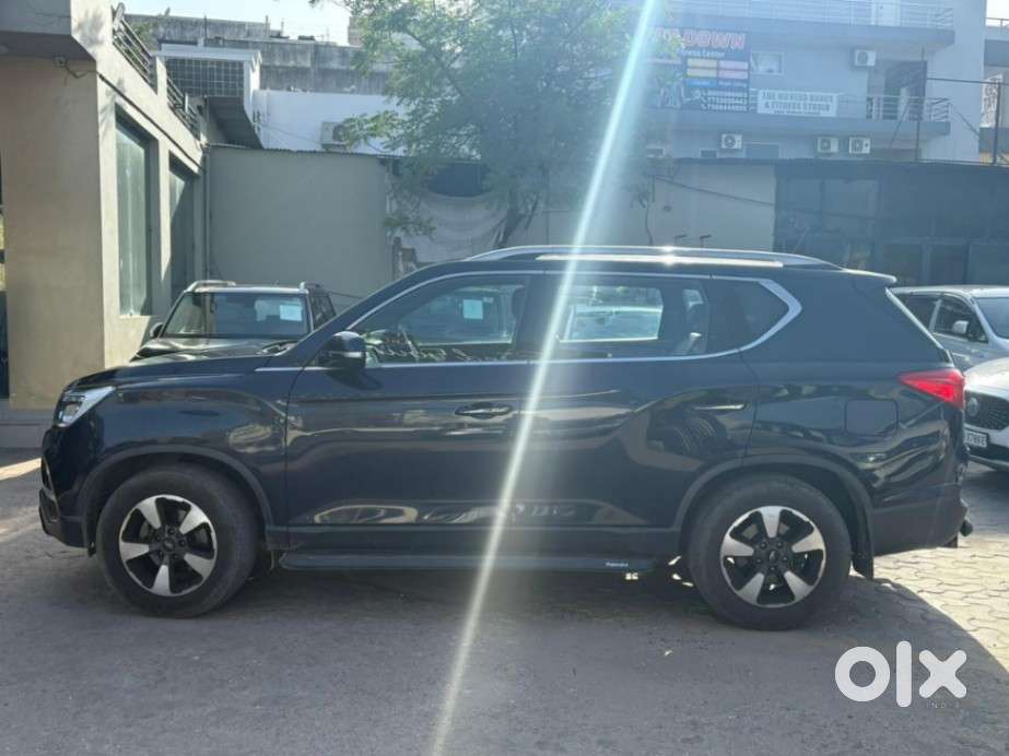 Mahindra Alturas G4 4x4 At, 2022, Diesel