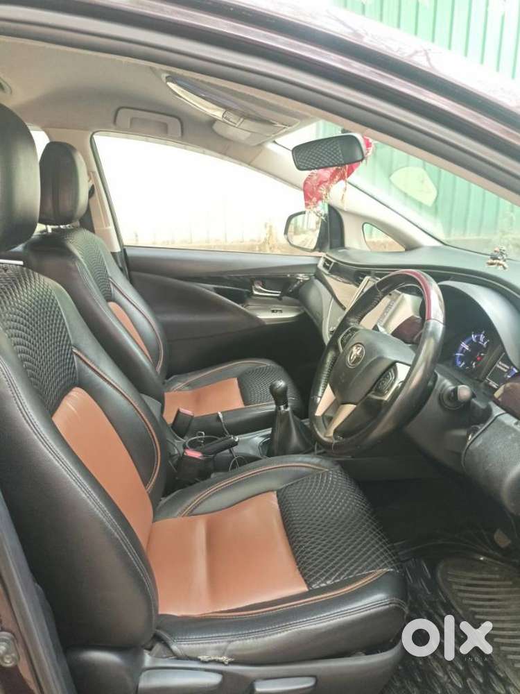 Toyota Innova Crysta 2.4 V, 2017, Diesel