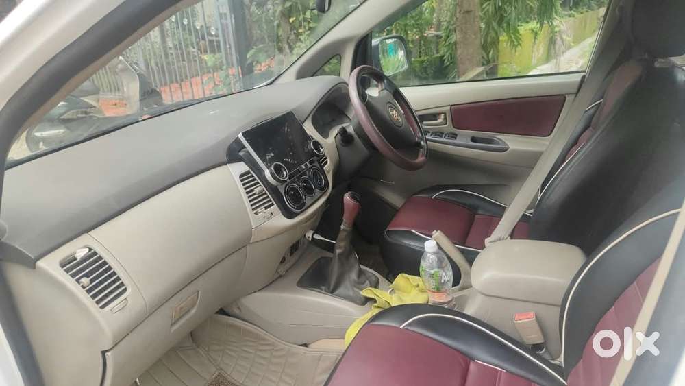 Toyota Innova 2.5 G (diesel) 8 Seater, 2009, Diesel