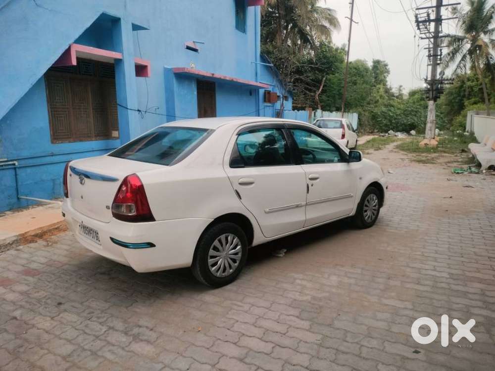 Toyota Etios, 2012, Petrol