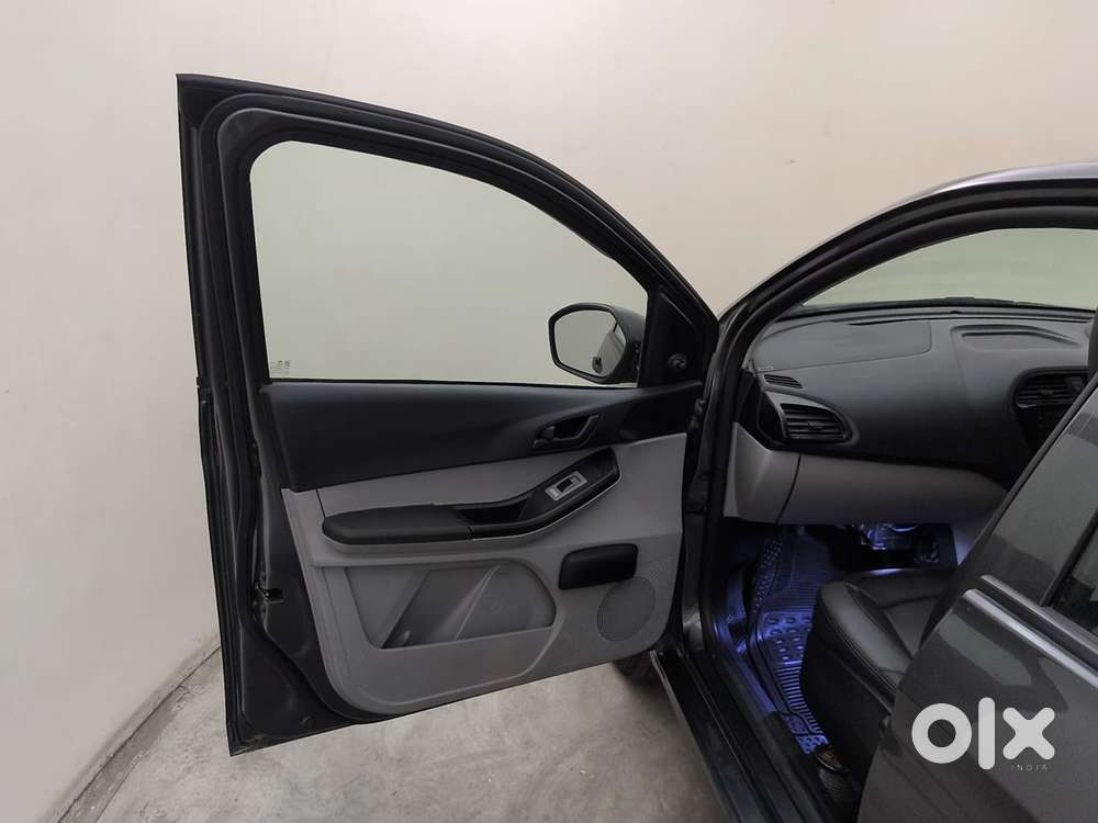 Tata Tiago Xe, 2024, Petrol