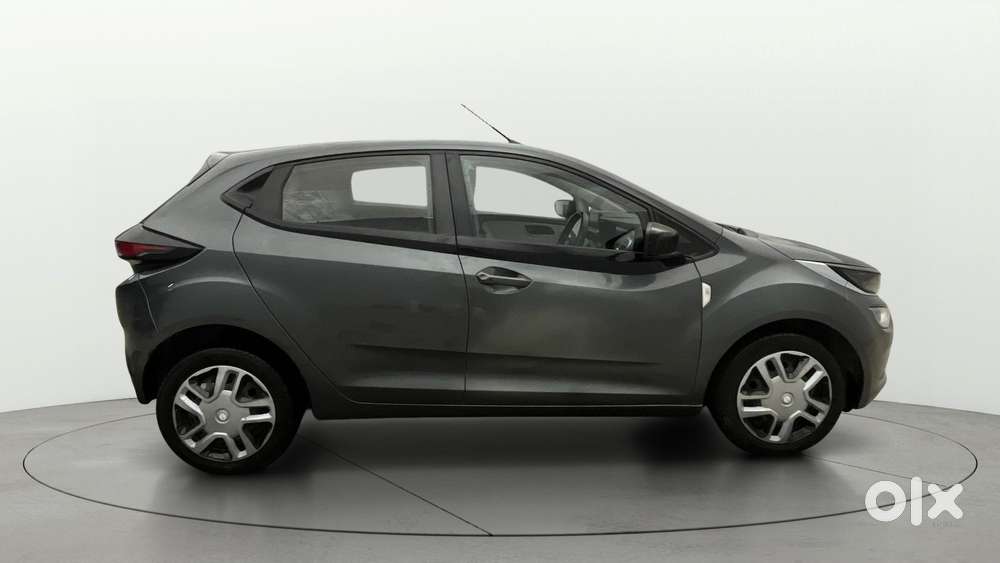 Tata Altroz 1.2 Xt, 2022, Petrol