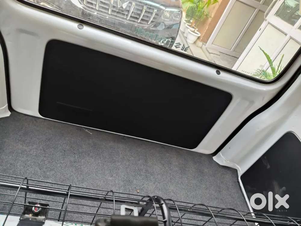 Maruti Suzuki Eeco 2025