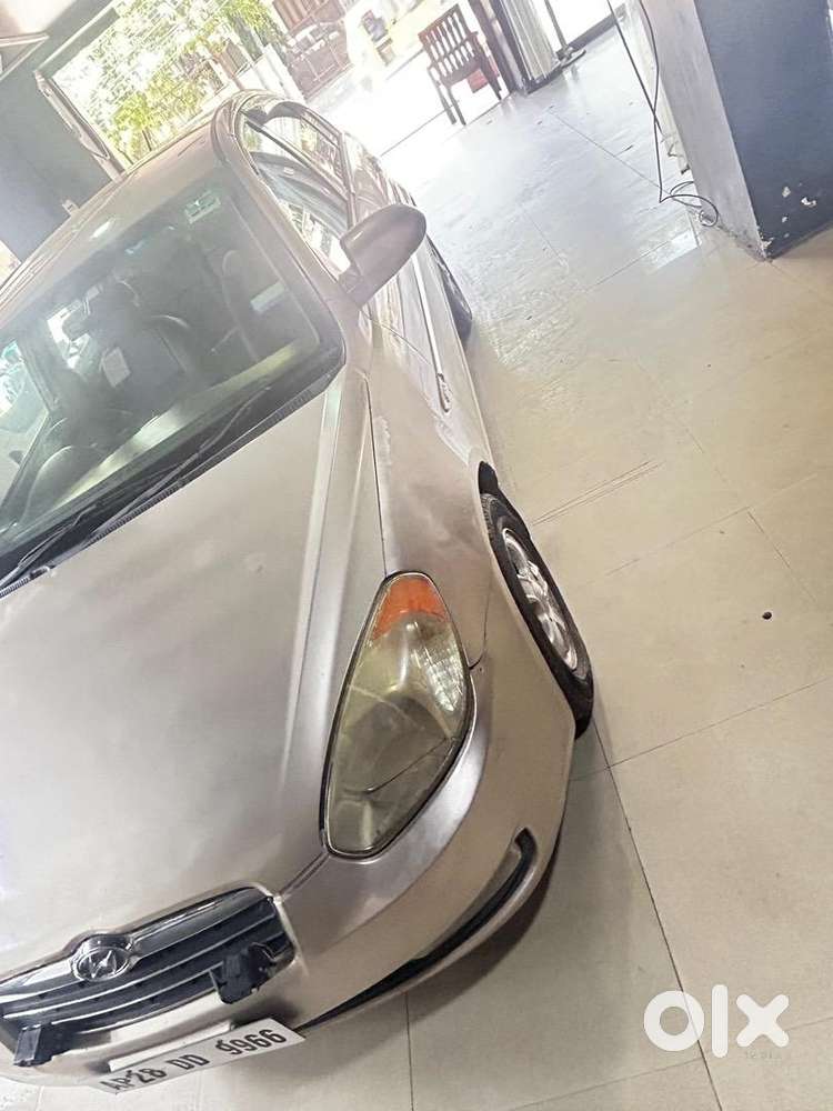 Hyundai Verna 2009 Diesel 145000 Km Driven