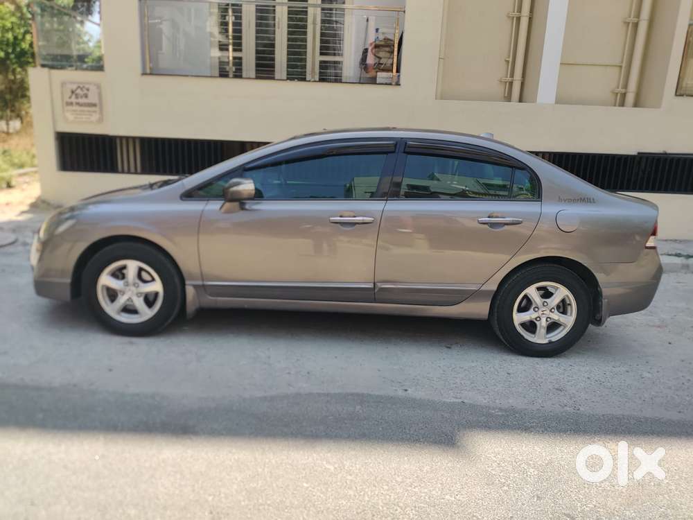 Honda Civic 1.8 V Mt Sunroof, 2011, Petrol
